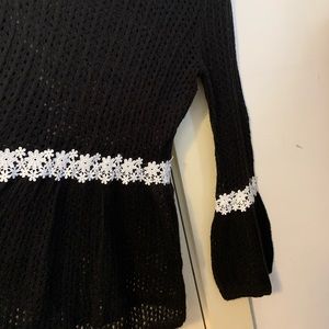 Adorable bell sleeve light weight sweater